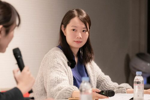 黒岩里奈