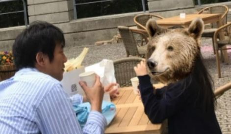 小林鷹之 妻
