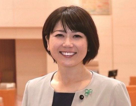 小川晶